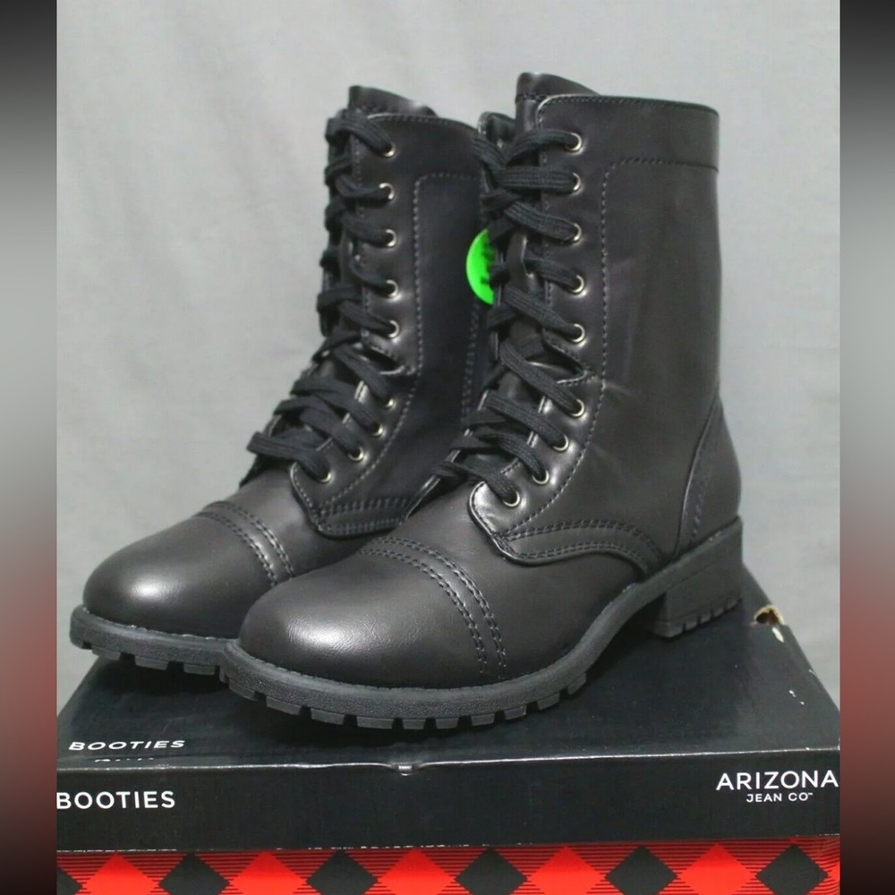Arizona Women’s Memory Foam Lace-up Combat Boot - Size 6